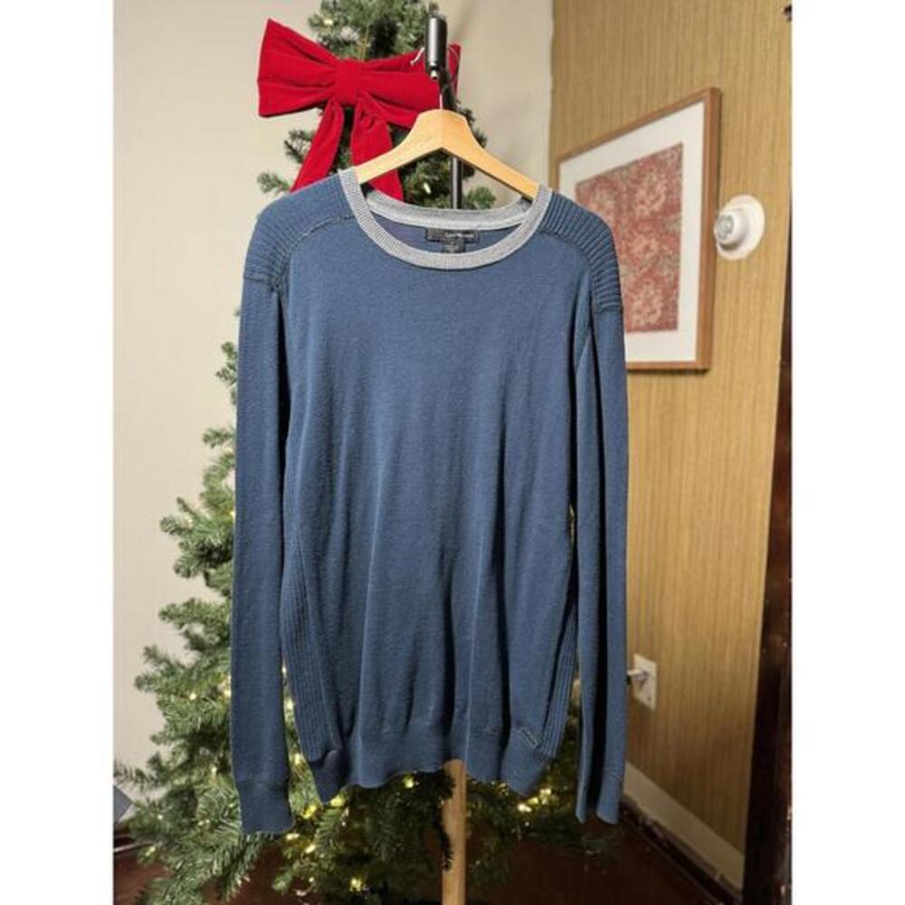 Calvin Klein Jeans Men's Crewneck Pullover Sweater